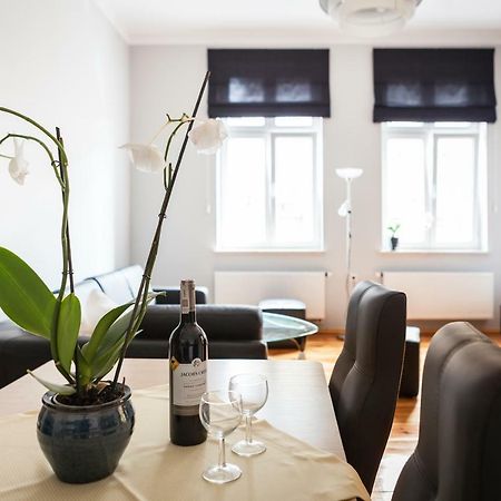 Ferienwohnung Czar Garbar Posen Exterior foto