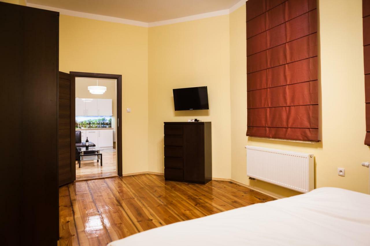 Ferienwohnung Czar Garbar Posen Exterior foto