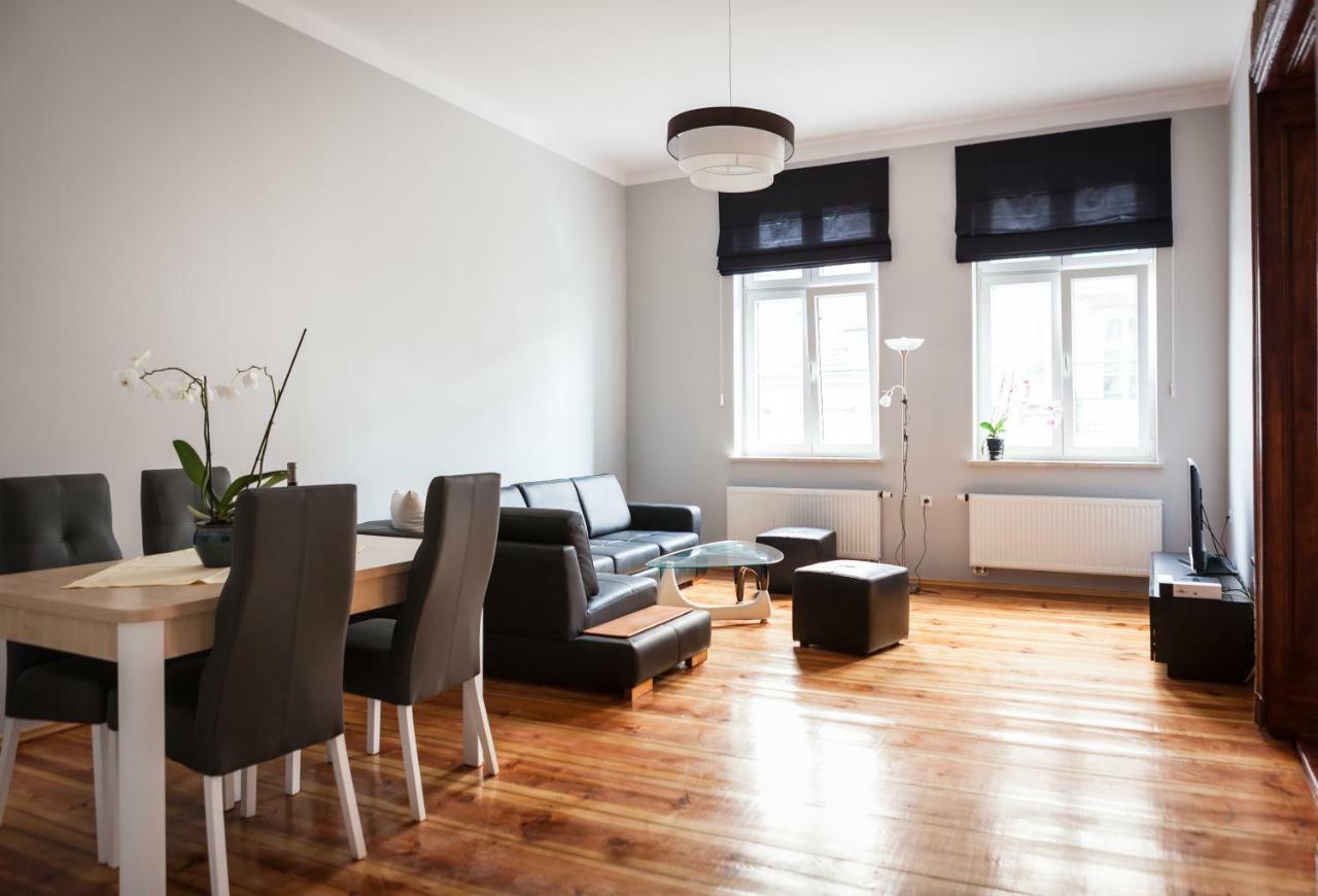 Ferienwohnung Czar Garbar Posen Exterior foto
